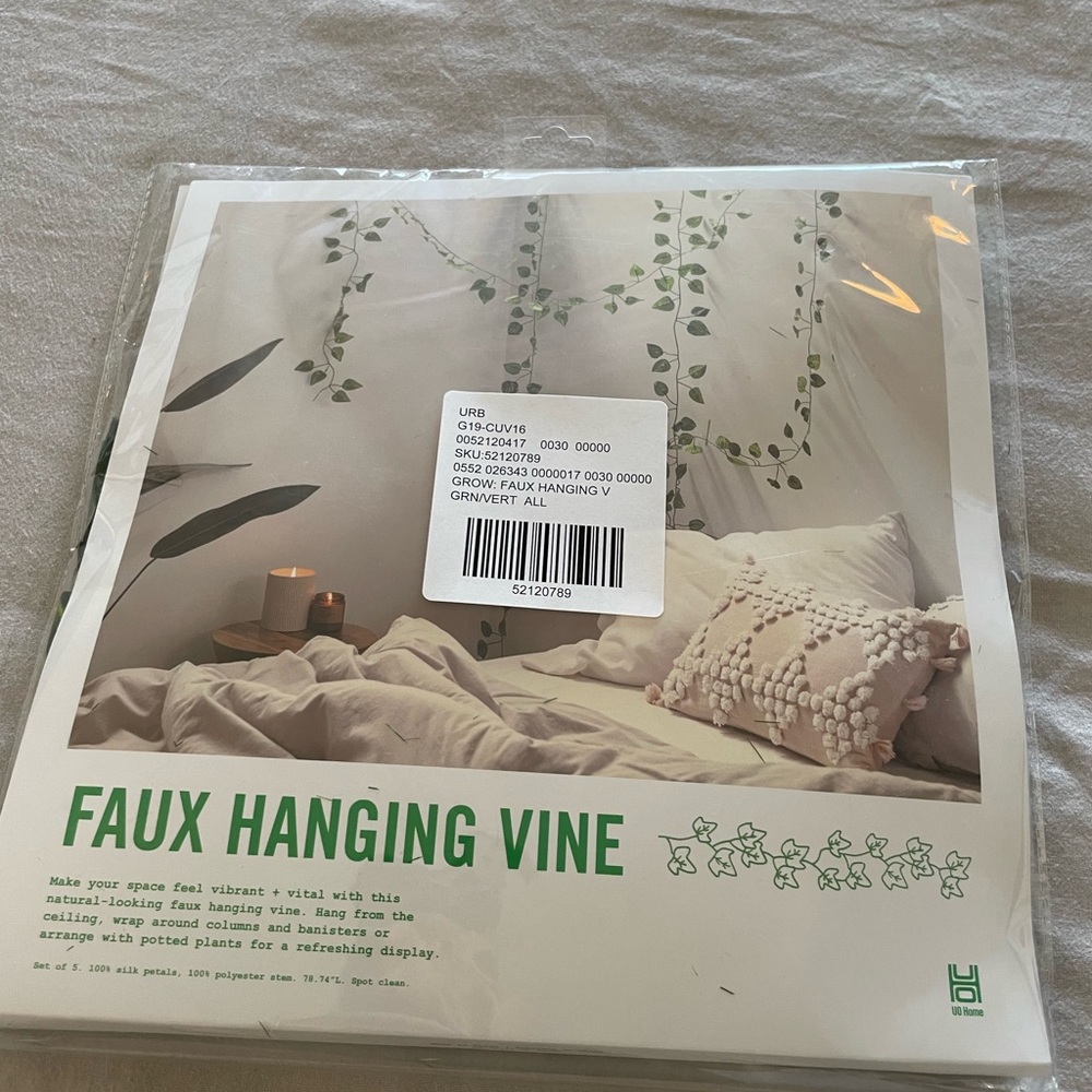 Urban outfitters faux vines